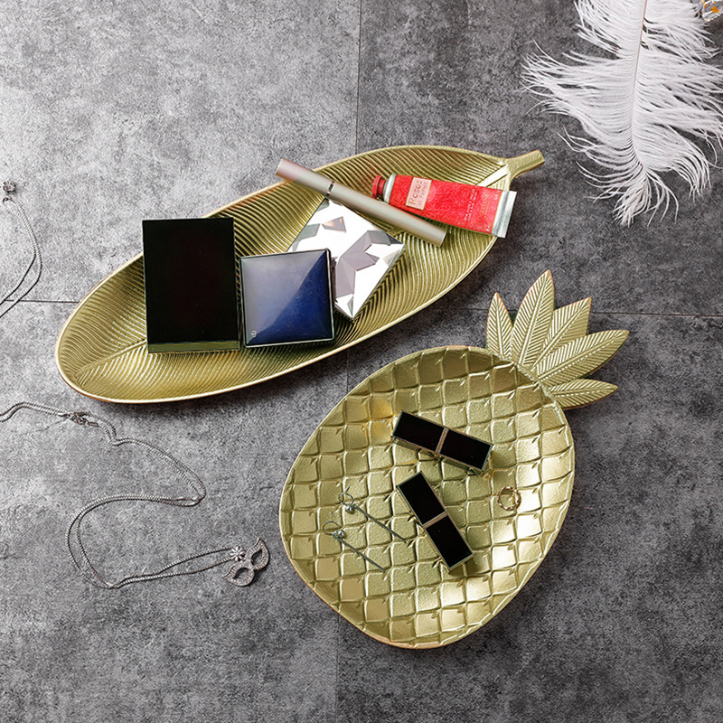 Nordic Pineapple Tray Snack Candy Plate Restaurant and Tea Table Desktop Home Storage Basket Wooden Leaf Tray Decorations