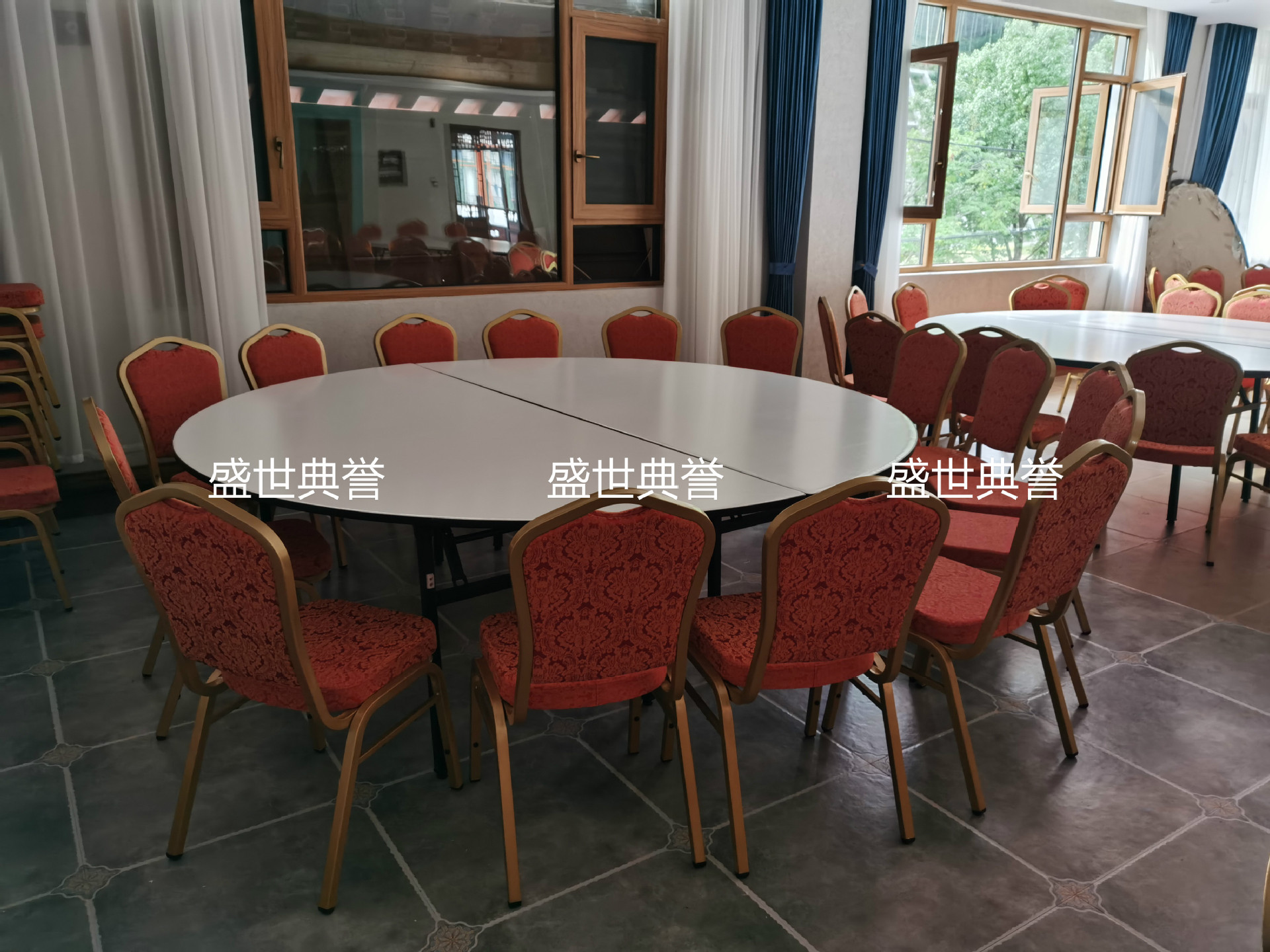 Hefei Star Hotel Banquet Hall Dining Table and Chair Wedding Folding Table and Chair Hotel Conference Metal Steel Chair Hefei Star Hotel Banquet Hall Dining Table and Chair Wedding Folding Table and Chair Hotel Conference Metal Steel Chair