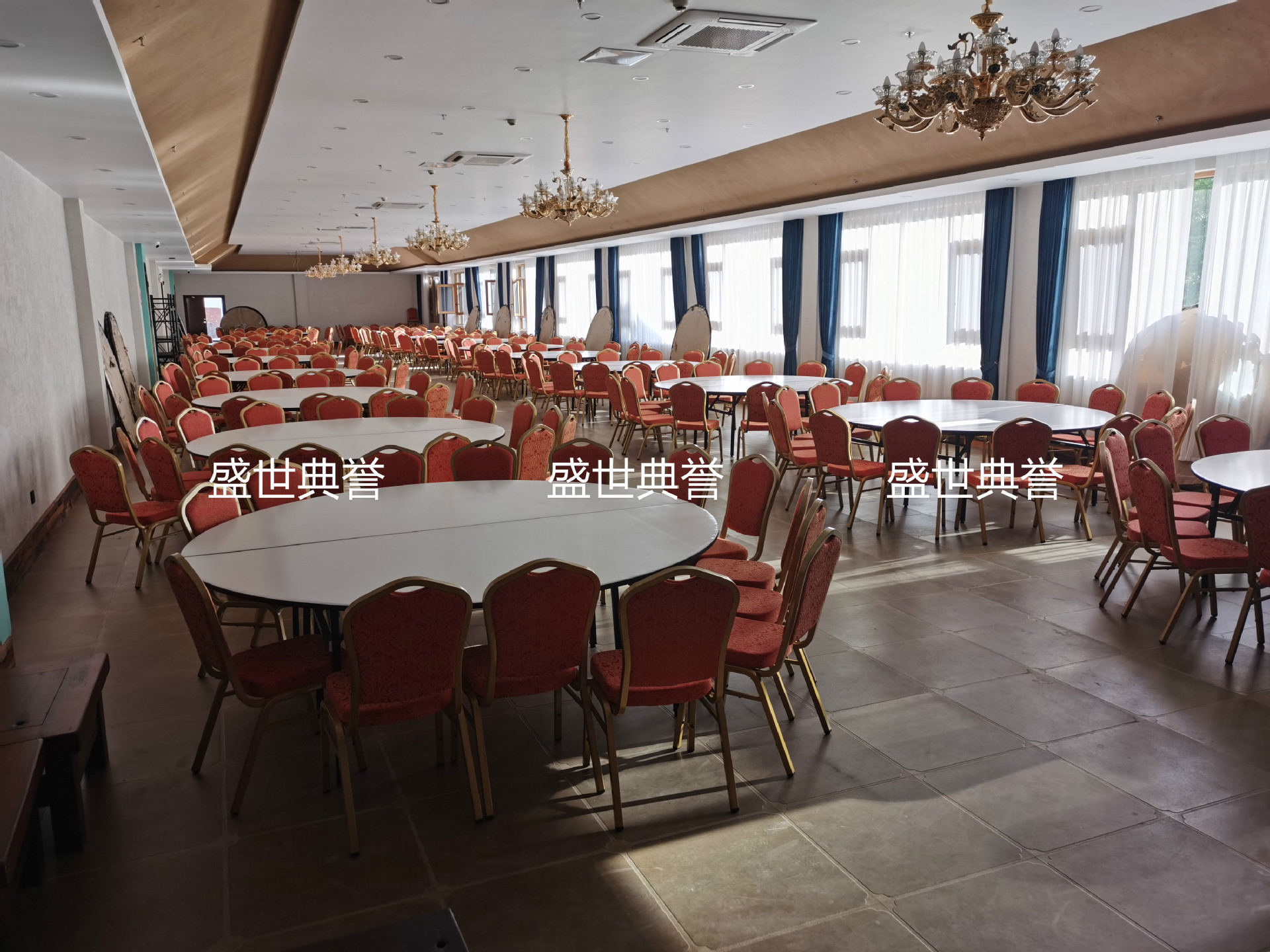 Hefei Star Hotel Banquet Hall Dining Table and Chair Wedding Folding Table and Chair Hotel Conference Metal Steel Chair Hefei Star Hotel Banquet Hall Dining Table and Chair Wedding Folding Table and Chair Hotel Conference Metal Steel Chair