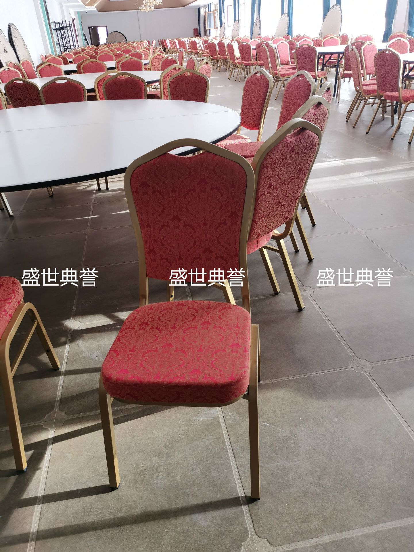 Hefei Star Hotel Banquet Hall Dining Table and Chair Wedding Folding Table and Chair Hotel Conference Metal Steel Chair Hefei Star Hotel Banquet Hall Dining Table and Chair Wedding Folding Table and Chair Hotel Conference Metal Steel Chair