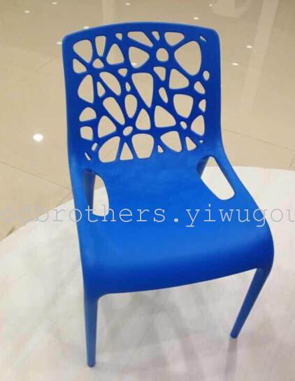 High Backrest Dining Chair Outdoor Chair Wooden Tripod, Pp Plastic Chair, Many Styles and Styles