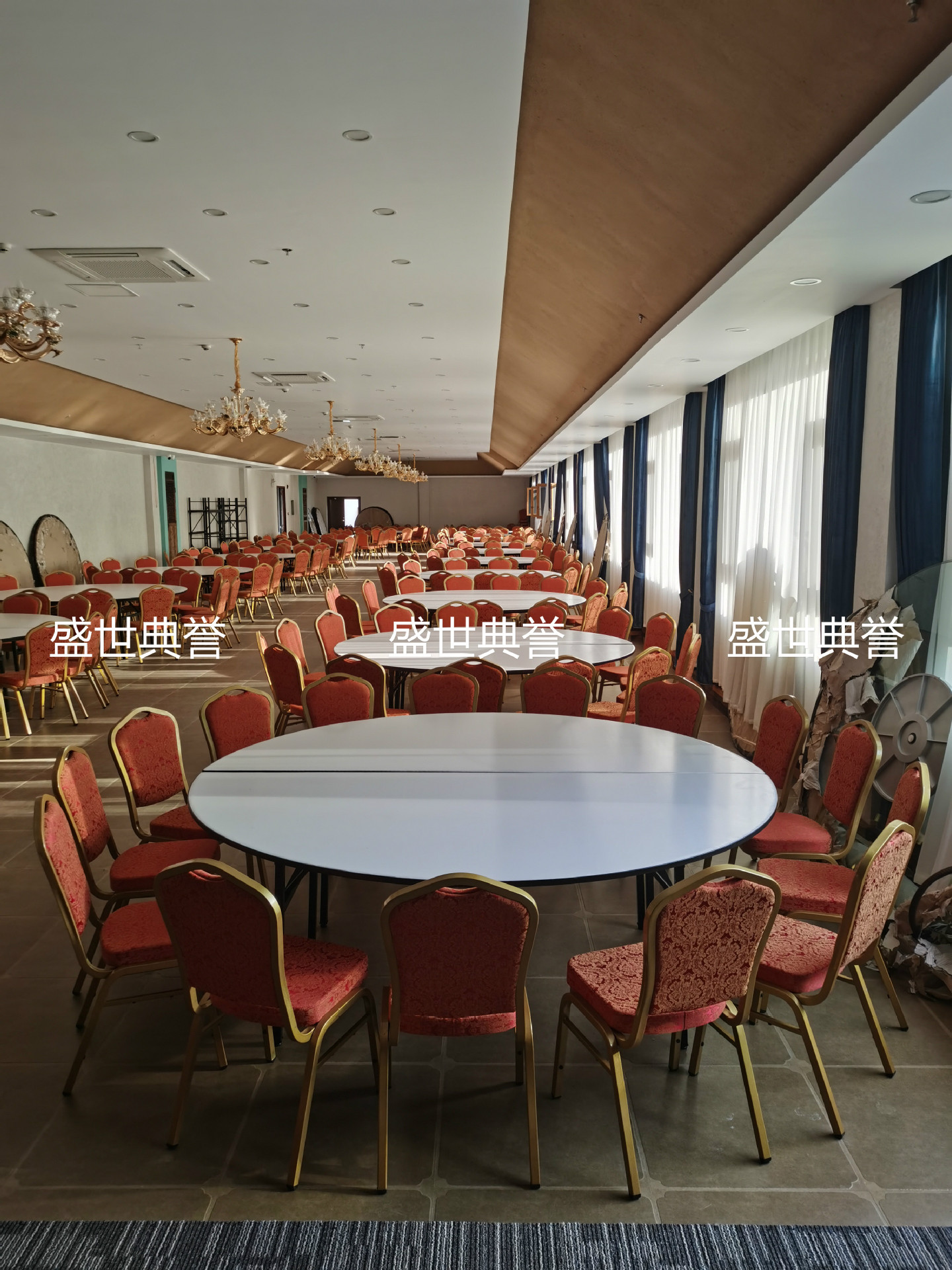 Hotel Folding Dining Table and Chair Conference Center Wedding Banquet Steel Chair Foreign Trade Wedding Banquet Chair