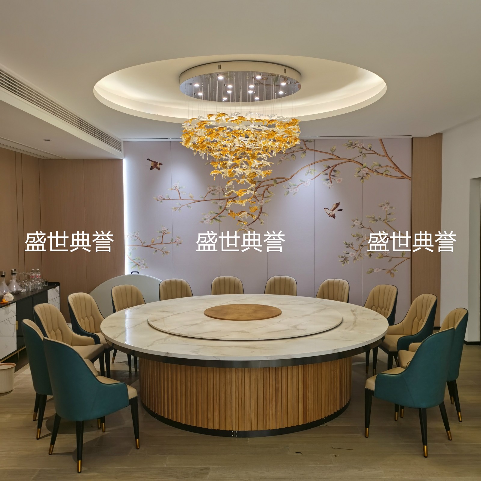 Hotel Modern Light Luxury Dining Table and Chair Seafood Restaurant Simple Creative Chair Club Metal Pineapple Chair