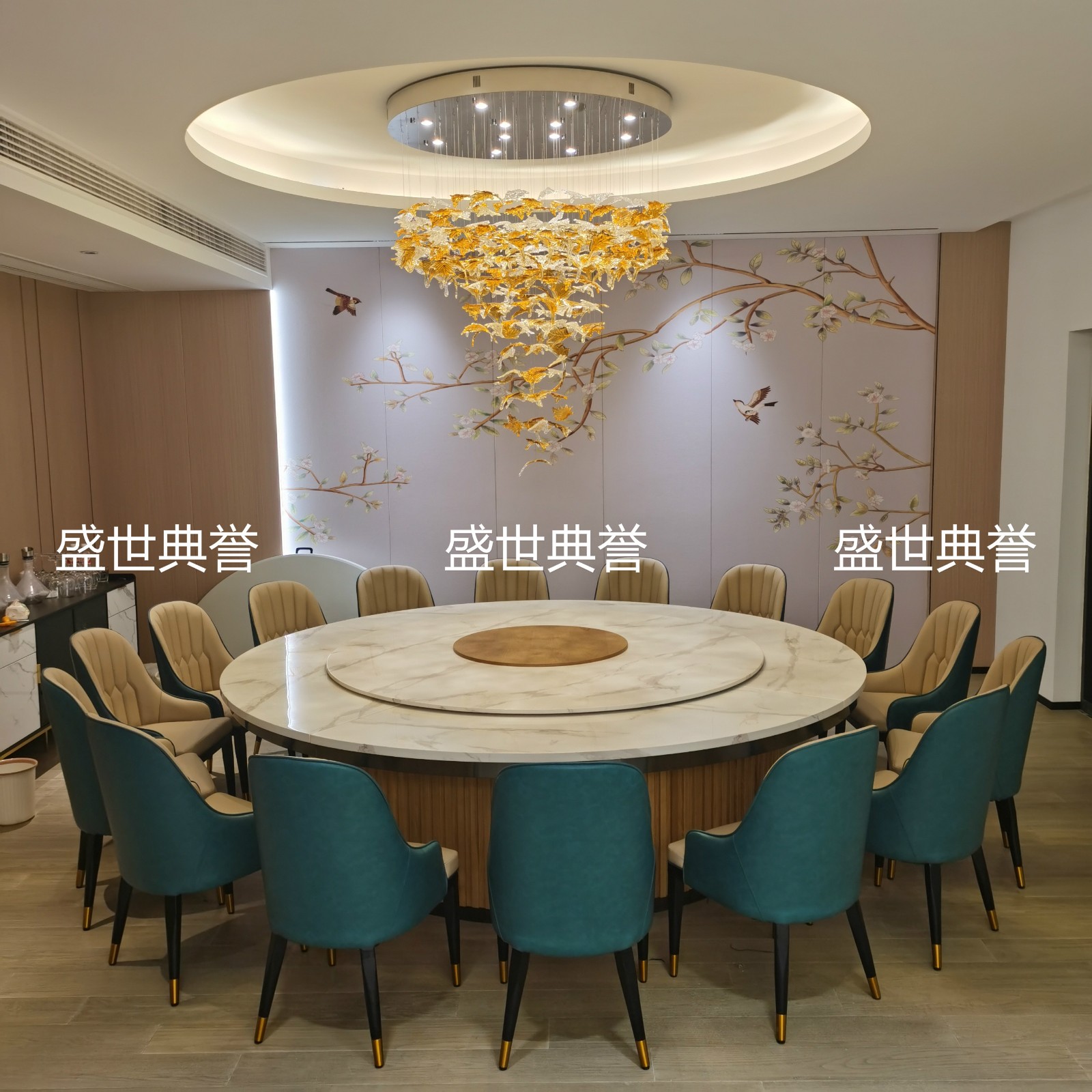 Hotel Modern Light Luxury Dining Table and Chair Seafood Restaurant Simple Creative Chair Club Metal Pineapple Chair