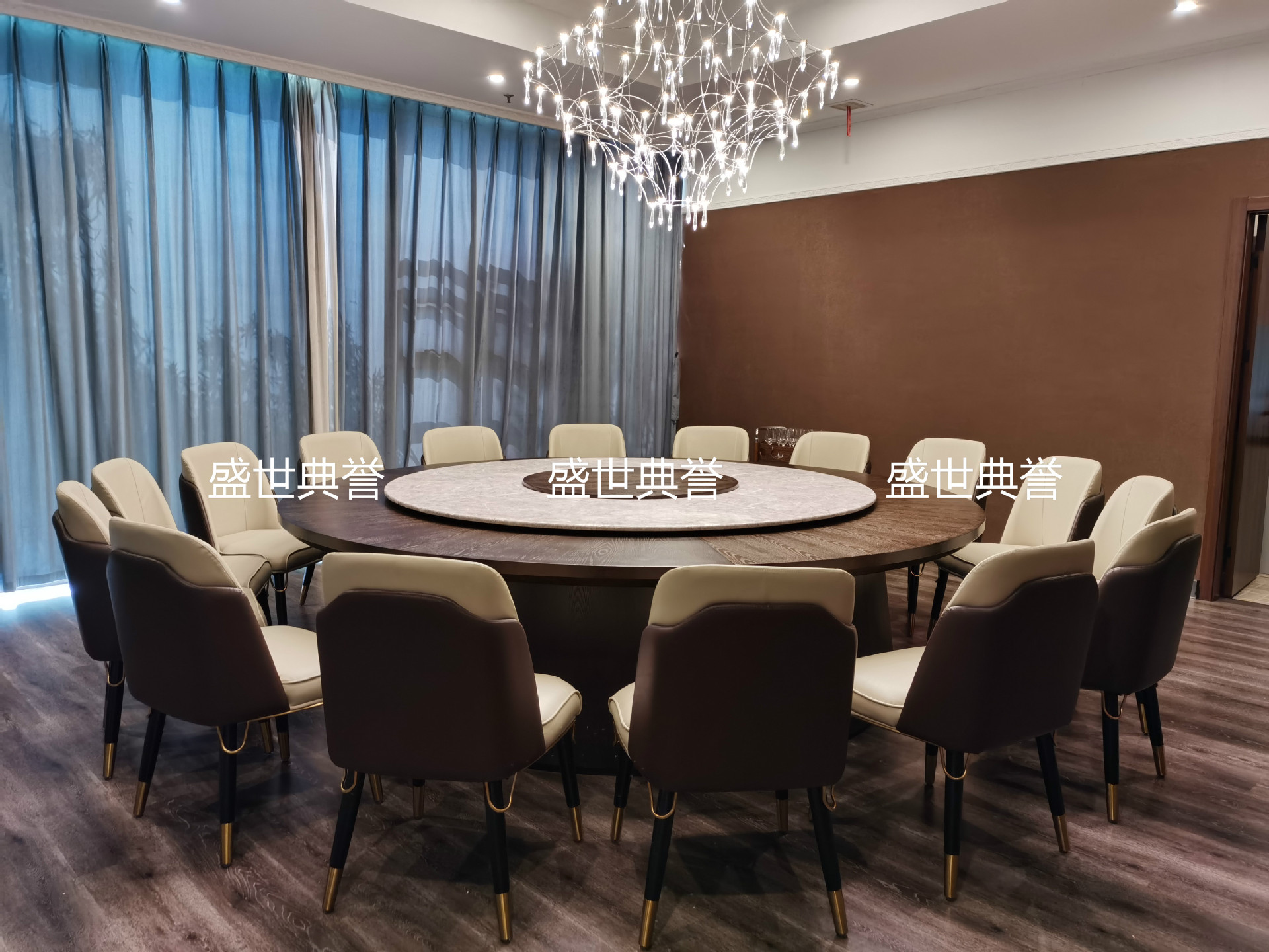 Hotel Solid Wood Dining Chair Club Modern Light Luxury Chair High-End Villa Nordic Electric Dining Table and Chair Hotel Solid Wood Dining Chair Club Modern Light Luxury Chair High-End Villa Nordic Electric Dining Table and Chair