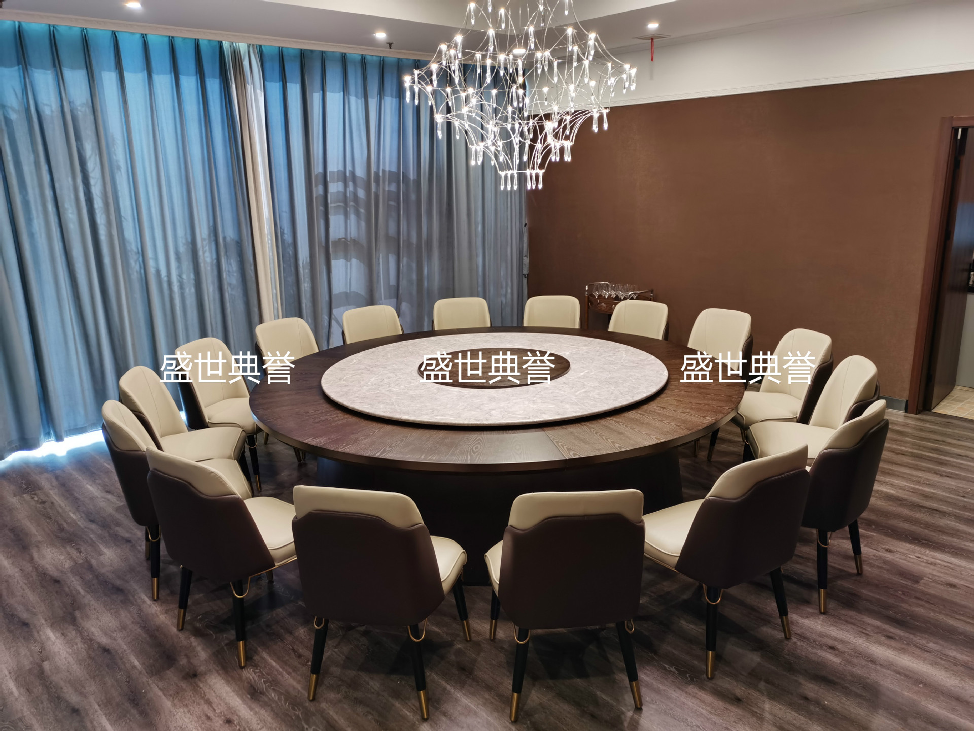 Hotel Solid Wood Dining Chair Club Modern Light Luxury Chair High-End Villa Nordic Electric Dining Table and Chair Hotel Solid Wood Dining Chair Club Modern Light Luxury Chair High-End Villa Nordic Electric Dining Table and Chair