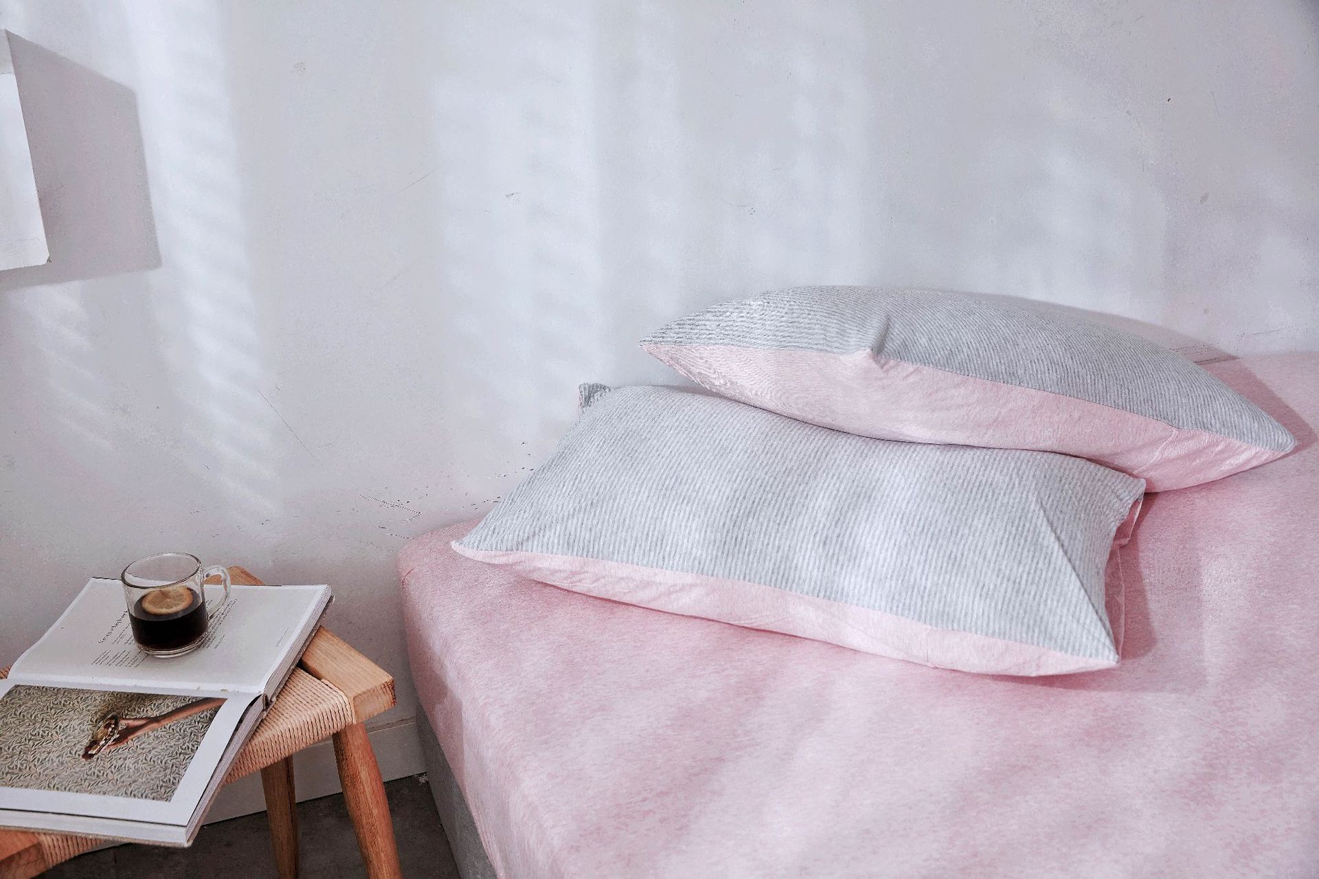 Four-Piece Set of Japanese Style Muji Knitted Cotton Striped Bedding Set 1.5 1.8 M Bedding Wholesale