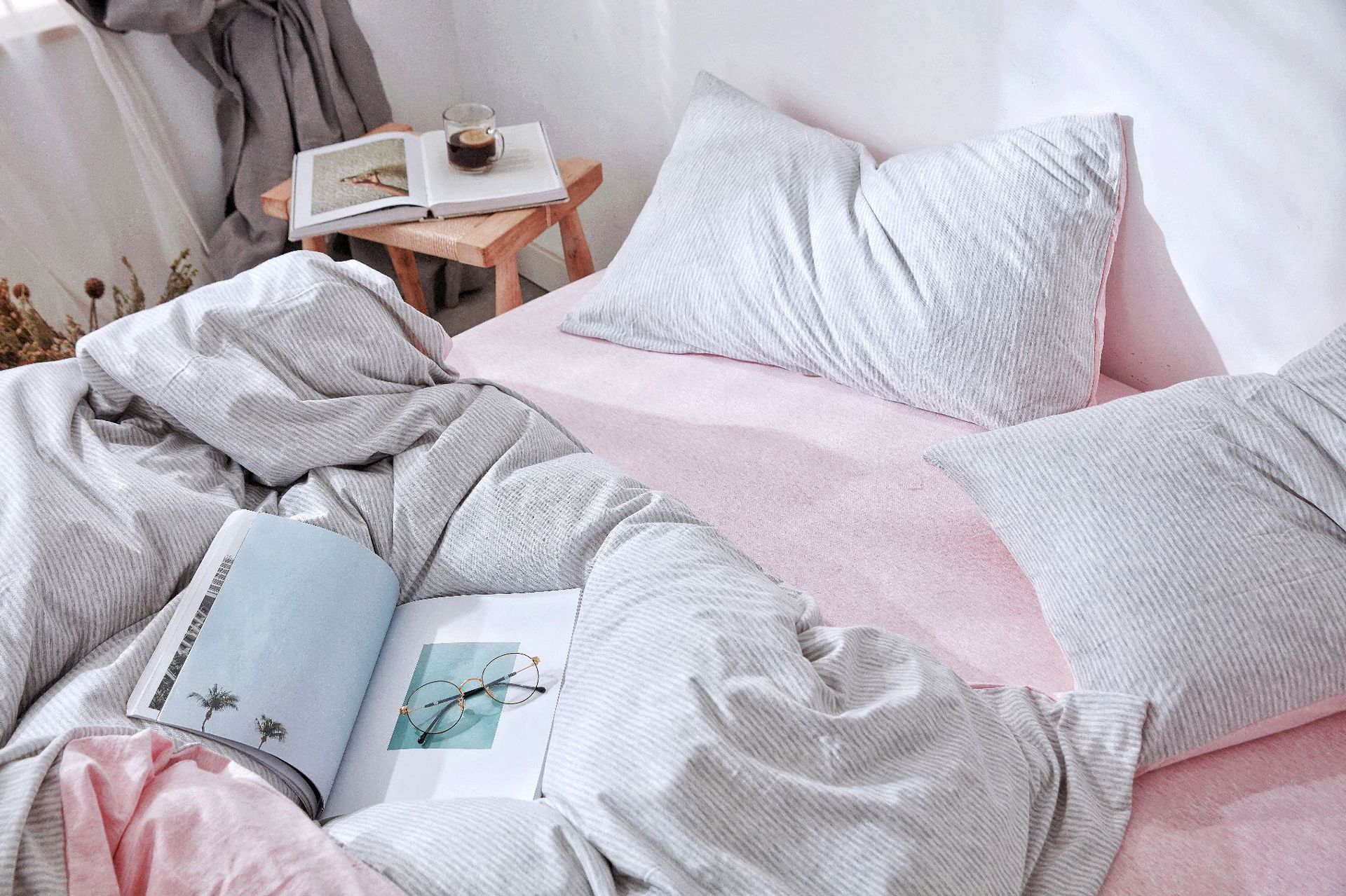 Four-Piece Set of Japanese Style Muji Knitted Cotton Striped Bedding Set 1.5 1.8 M Bedding Wholesale