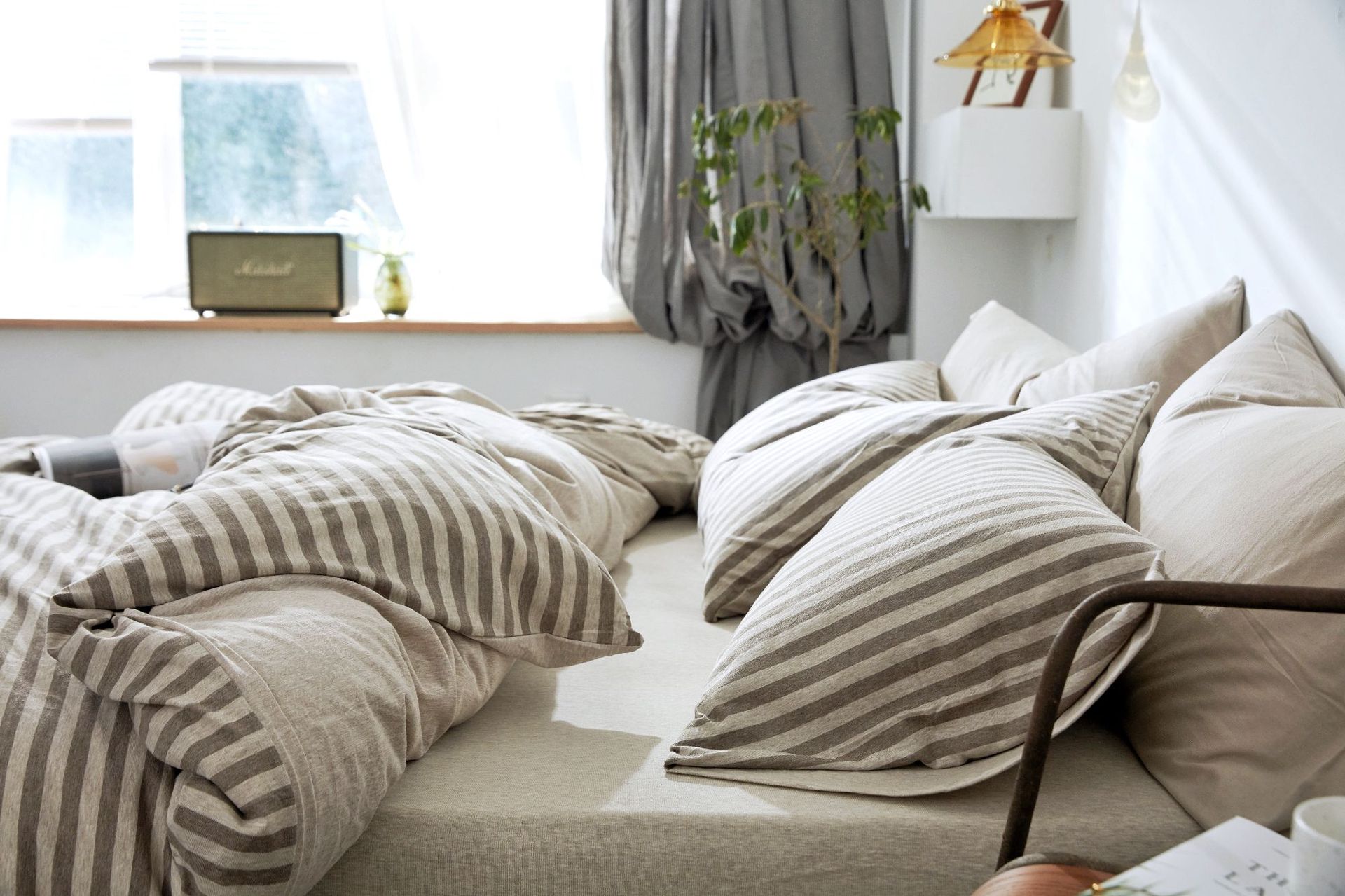 Four-Piece Set of Japanese Style Muji Knitted Cotton Striped Bedding Set 1.5 1.8 M Bedding Wholesale