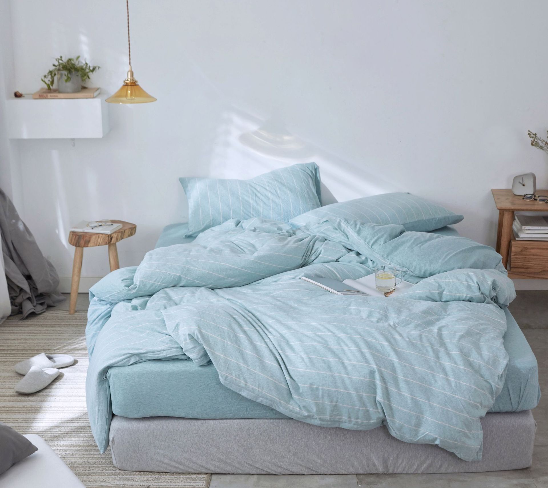 Four-Piece Set of Japanese Style Muji Knitted Cotton Striped Bedding Set 1.5 1.8 M Bedding Wholesale