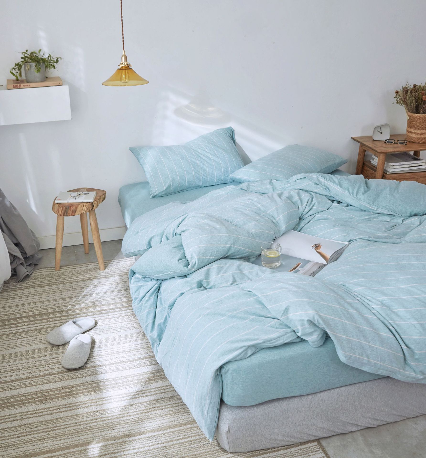 Four-Piece Set of Japanese Style Muji Knitted Cotton Striped Bedding Set 1.5 1.8 M Bedding Wholesale