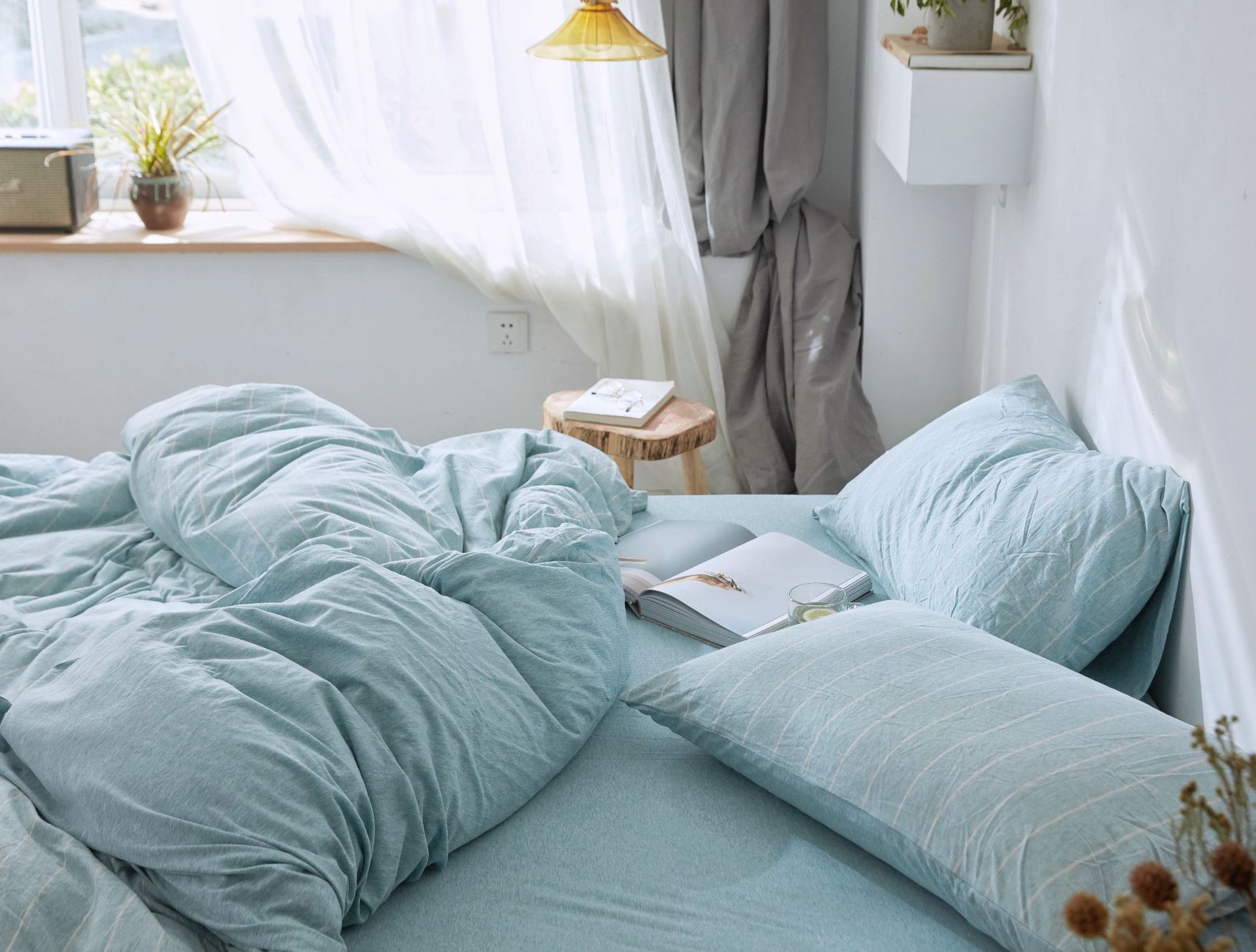 Four-Piece Set of Japanese Style Muji Knitted Cotton Striped Bedding Set 1.5 1.8 M Bedding Wholesale
