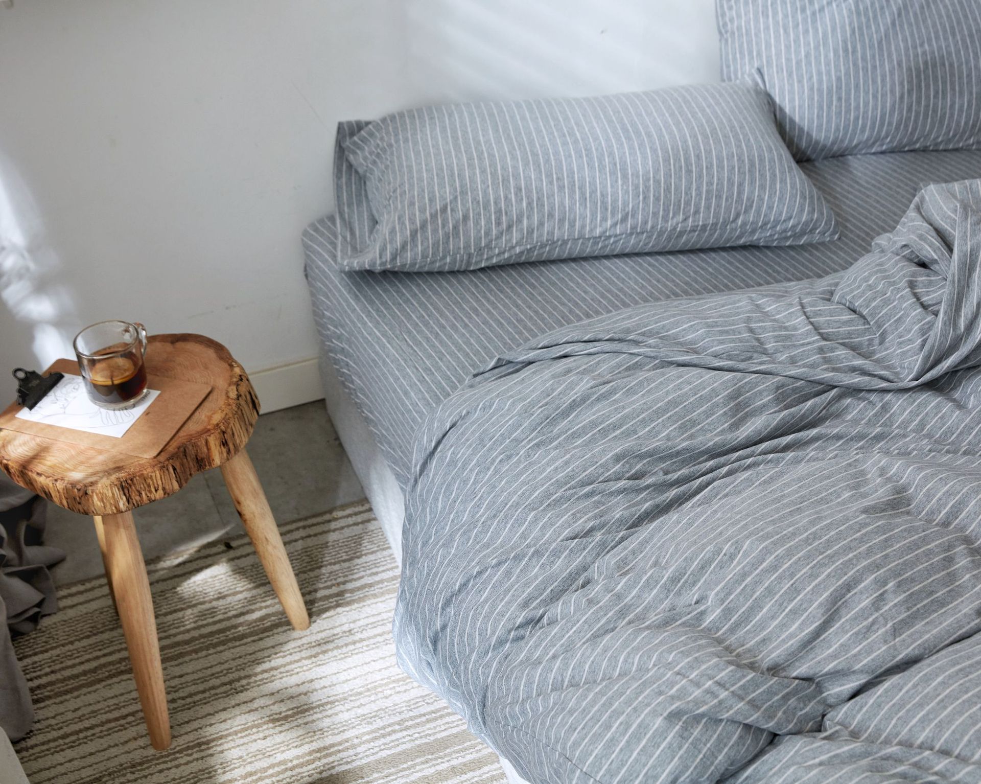 Four-Piece Set of Japanese Style Muji Knitted Cotton Striped Bedding Set 1.5 1.8 M Bedding Wholesale