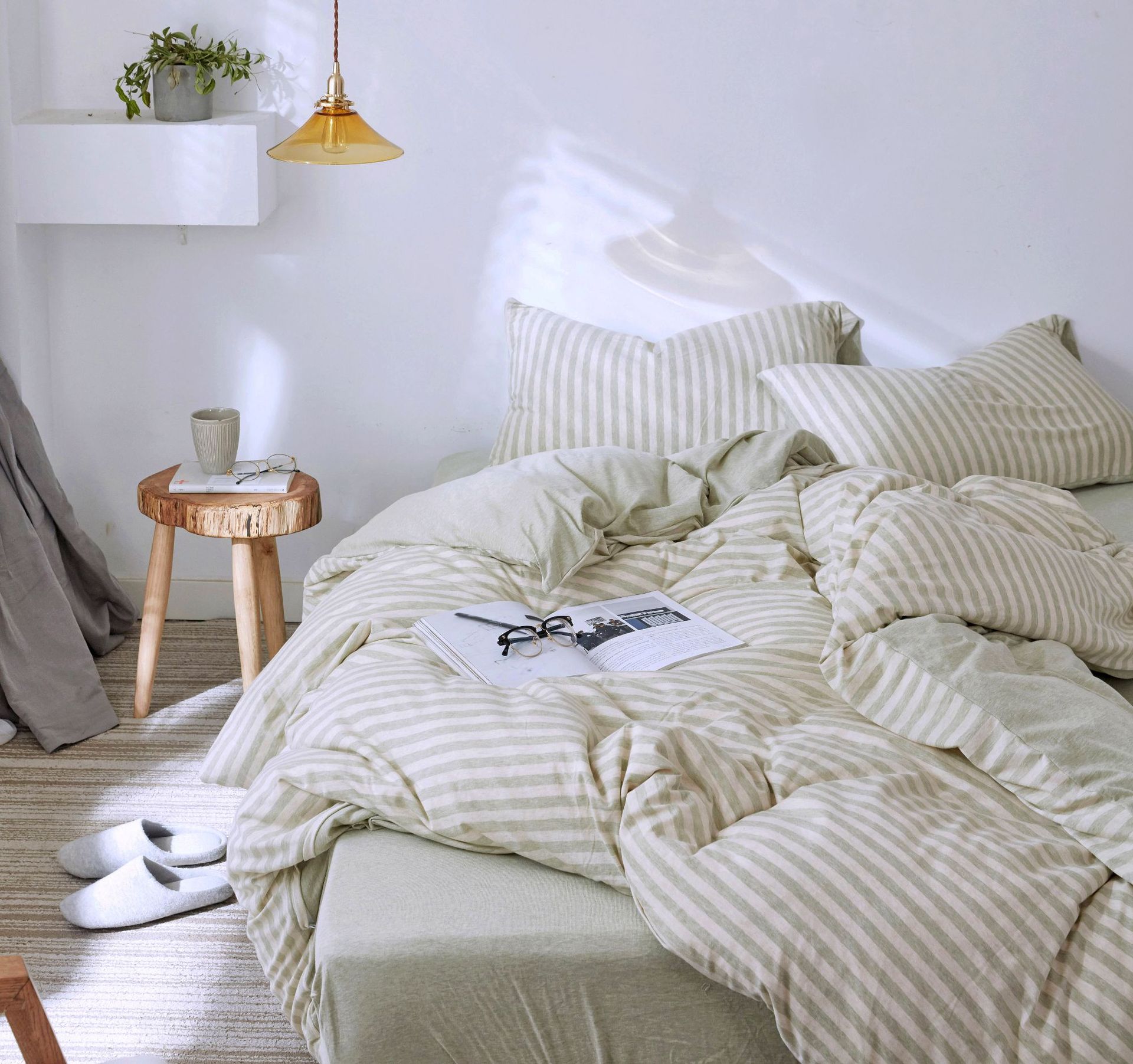 Four-Piece Set of Japanese Style Muji Knitted Cotton Striped Bedding Set 1.5 1.8 M Bedding Wholesale