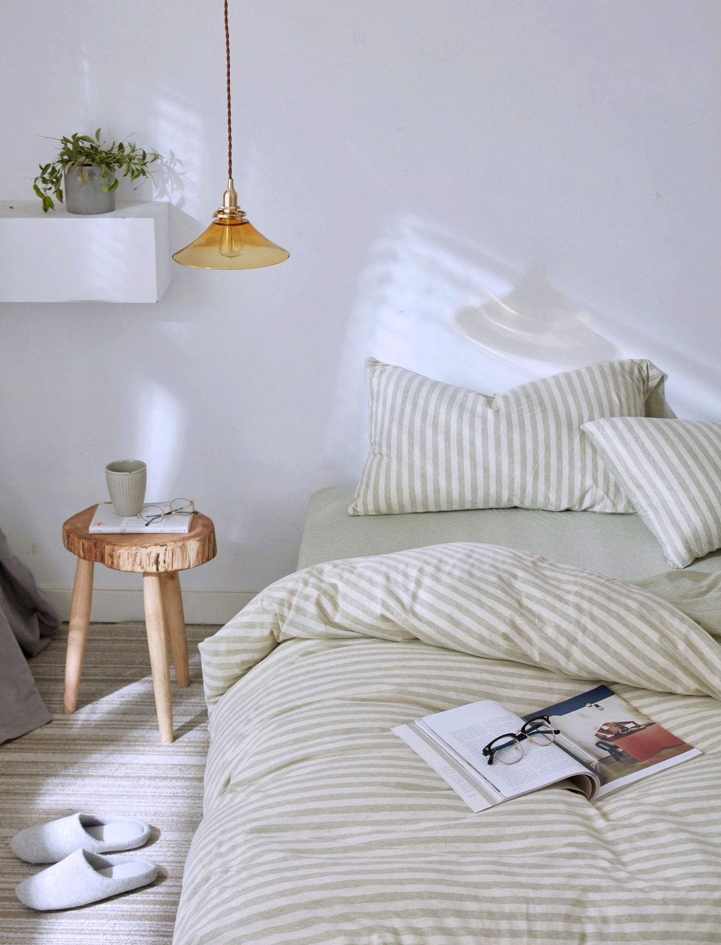 Four-Piece Set of Japanese Style Muji Knitted Cotton Striped Bedding Set 1.5 1.8 M Bedding Wholesale