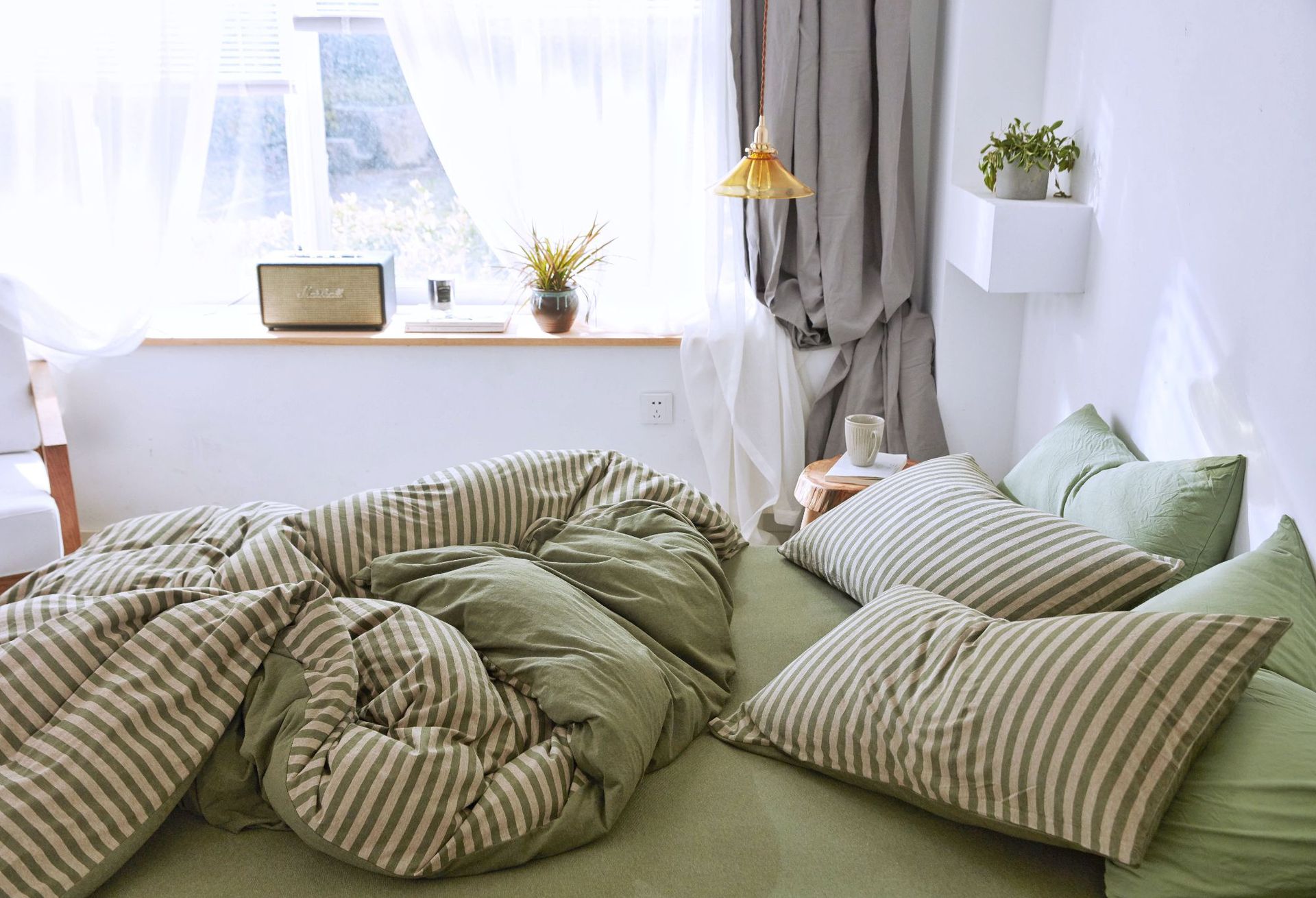 Four-Piece Set of Japanese Style Muji Knitted Cotton Striped Bedding Set 1.5 1.8 M Bedding Wholesale