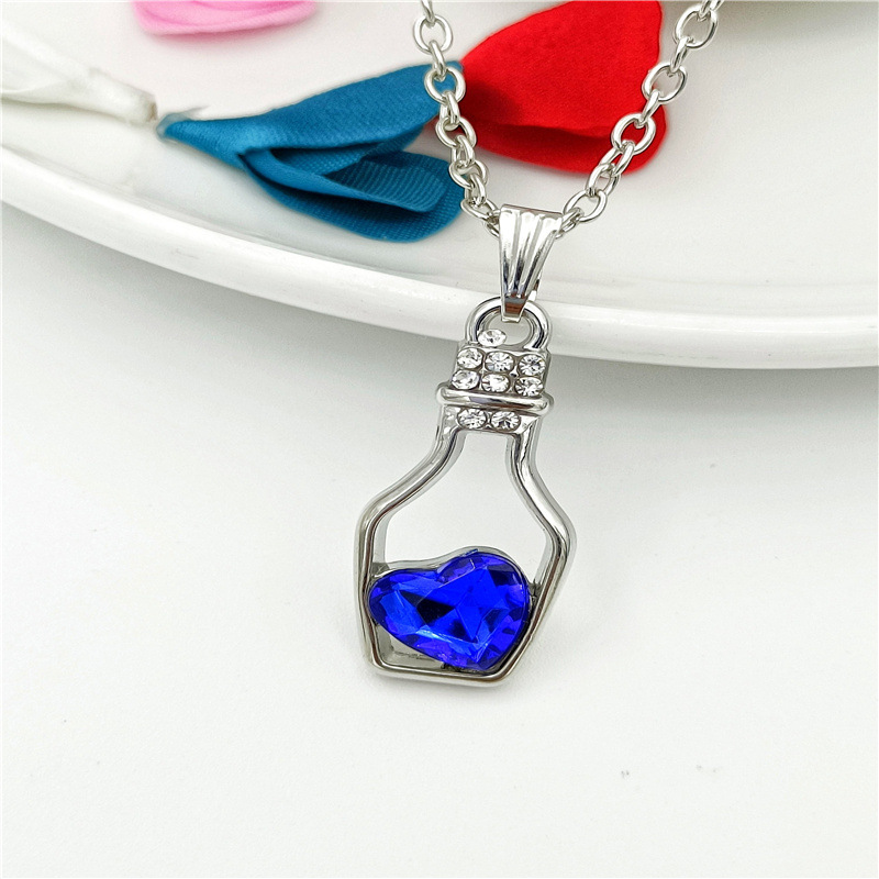 Creative Fashion Popular Heart Shape Crystal Necklace Trend Gold Plating Diamond Drift Bottle Pendant Female Accessories Creative Fashion Popular Heart Shape Crystal Necklace Trend Gold Plating Diamond Drift Bottle Pendant Female Accessories