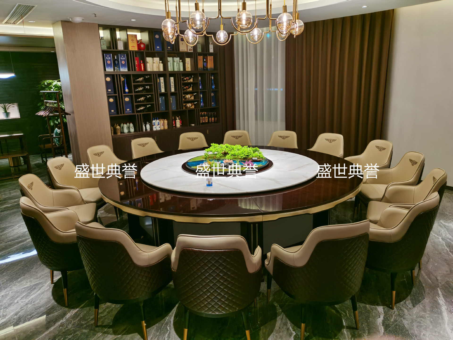 Seafood Hotel Solid Wood Electric Dining Table and Chair Restaurant Modern Light Luxury Solid Wood Chair Bentley Chair