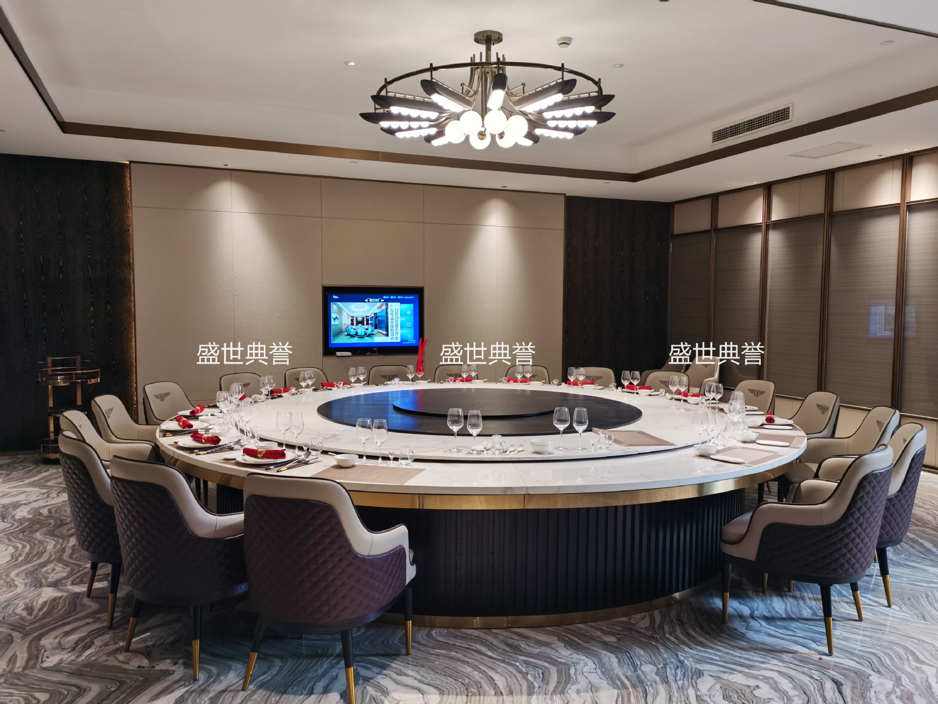 Resort Hotel Solid Wood Electric Dining Table and Chair Villa Solid Wood Dining Chair Restaurant Box Bentley Chair