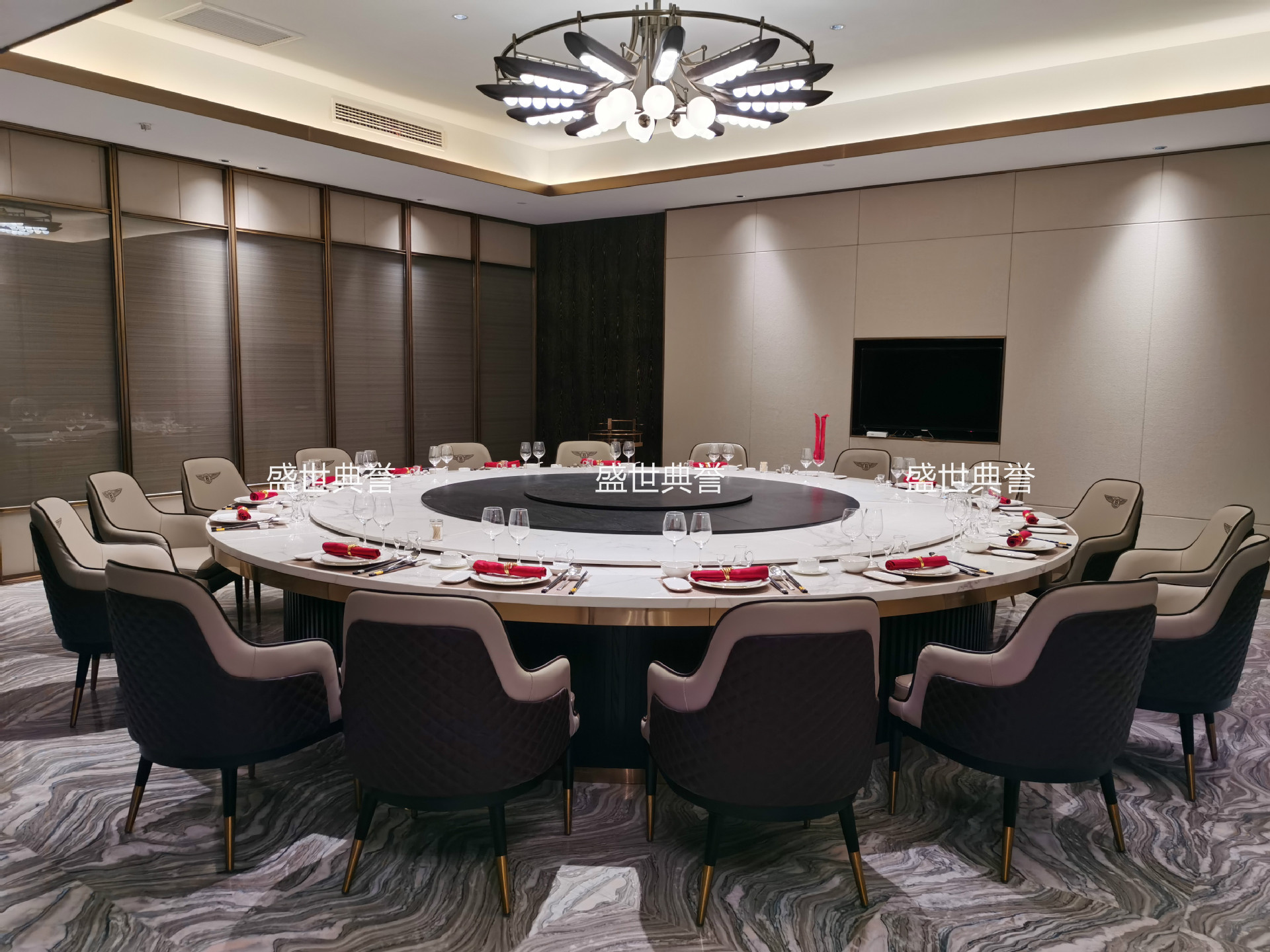 Resort Hotel Solid Wood Electric Dining Table and Chair Villa Solid Wood Dining Chair Restaurant Box Bentley Chair