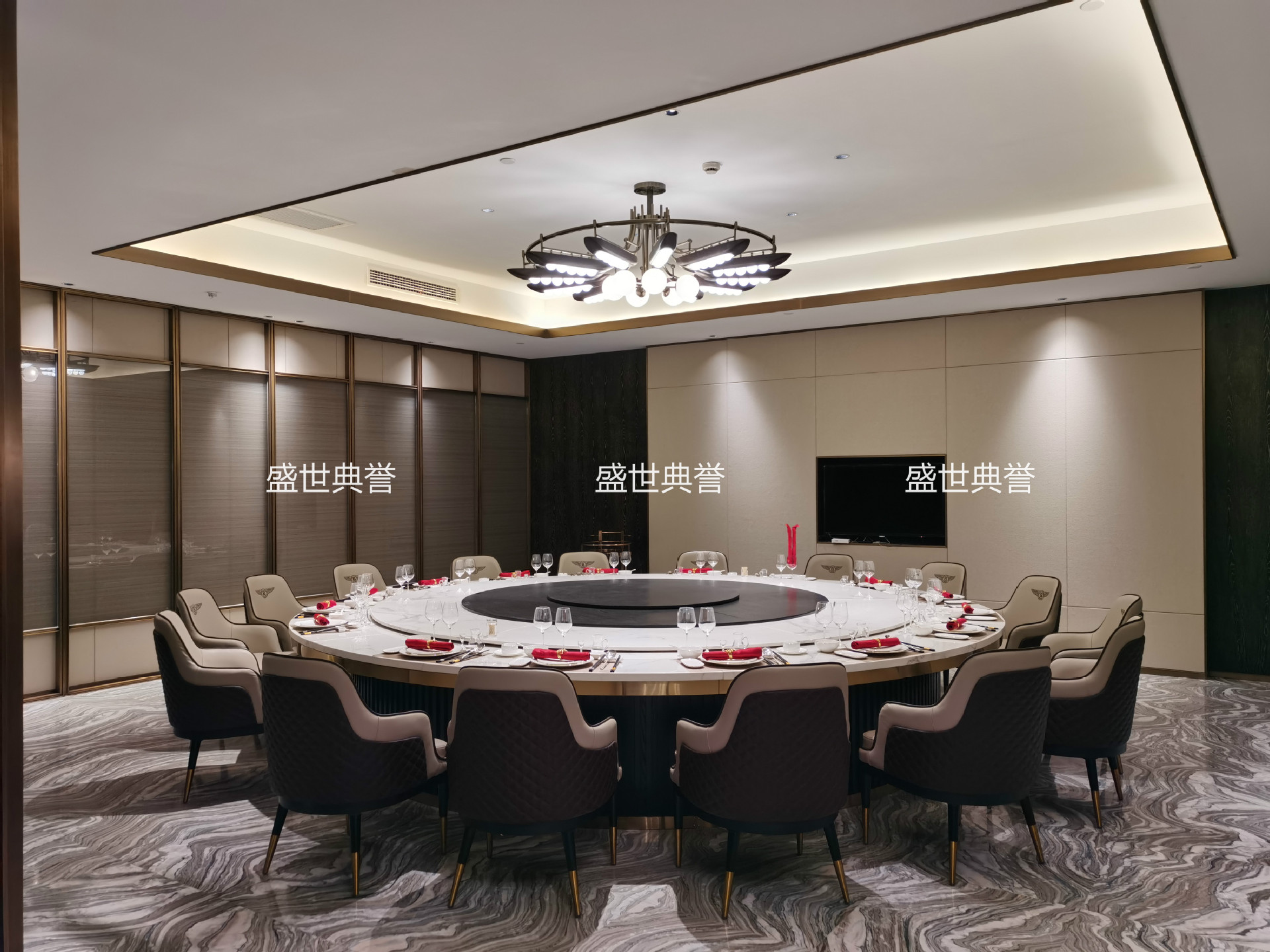 Resort Hotel Solid Wood Electric Dining Table and Chair Villa Solid Wood Dining Chair Restaurant Box Bentley Chair