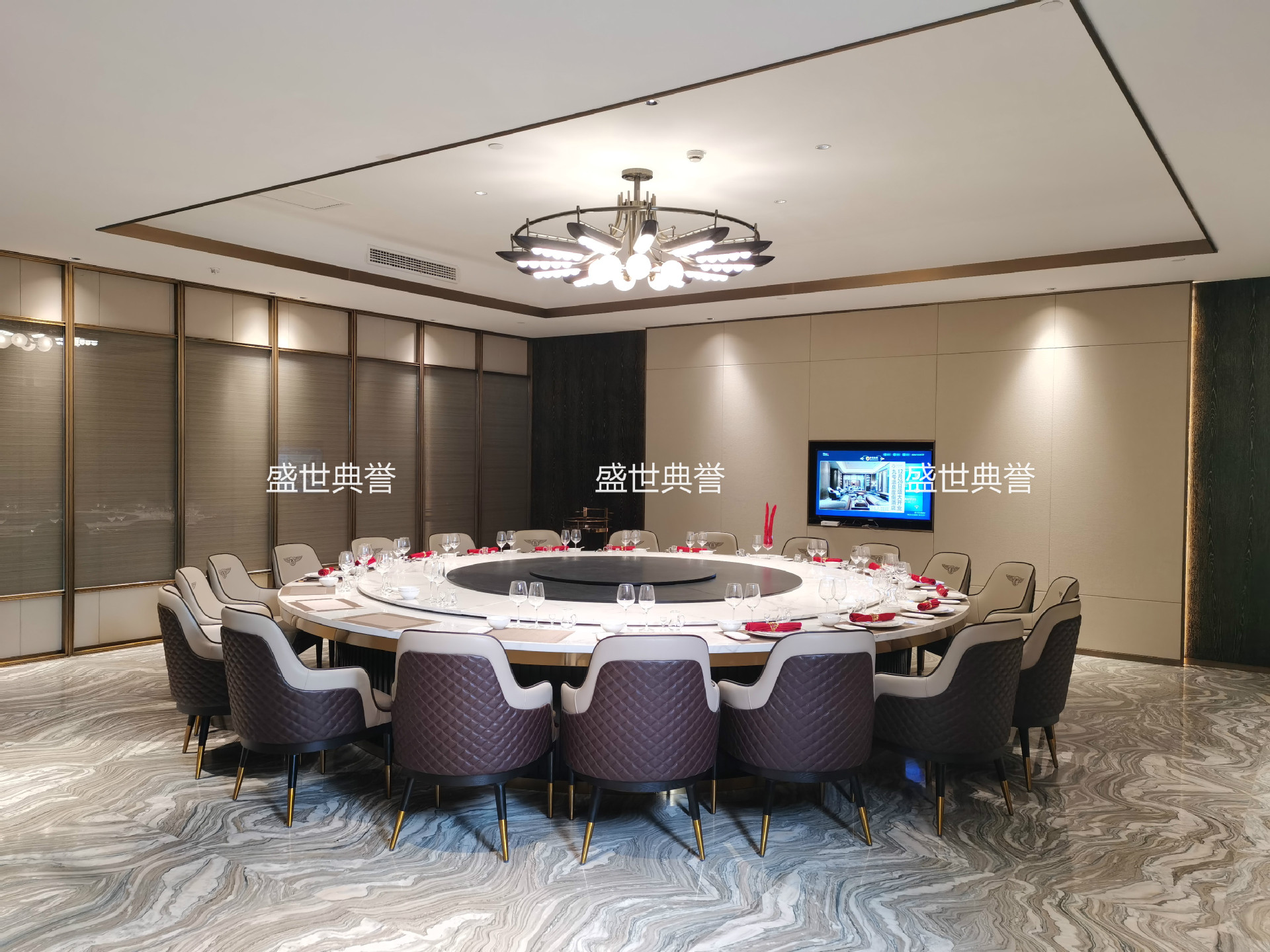 Resort Hotel Solid Wood Electric Dining Table and Chair Villa Solid Wood Dining Chair Restaurant Box Bentley Chair