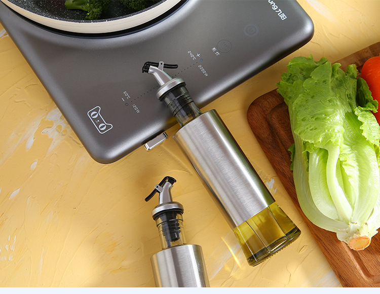 Stainless Steel Press Type Glass Oil Bottle Soy Sauce Bottle Oil Pot Leak-Proof 300ml Kitchen Glass Seasoning Bottle