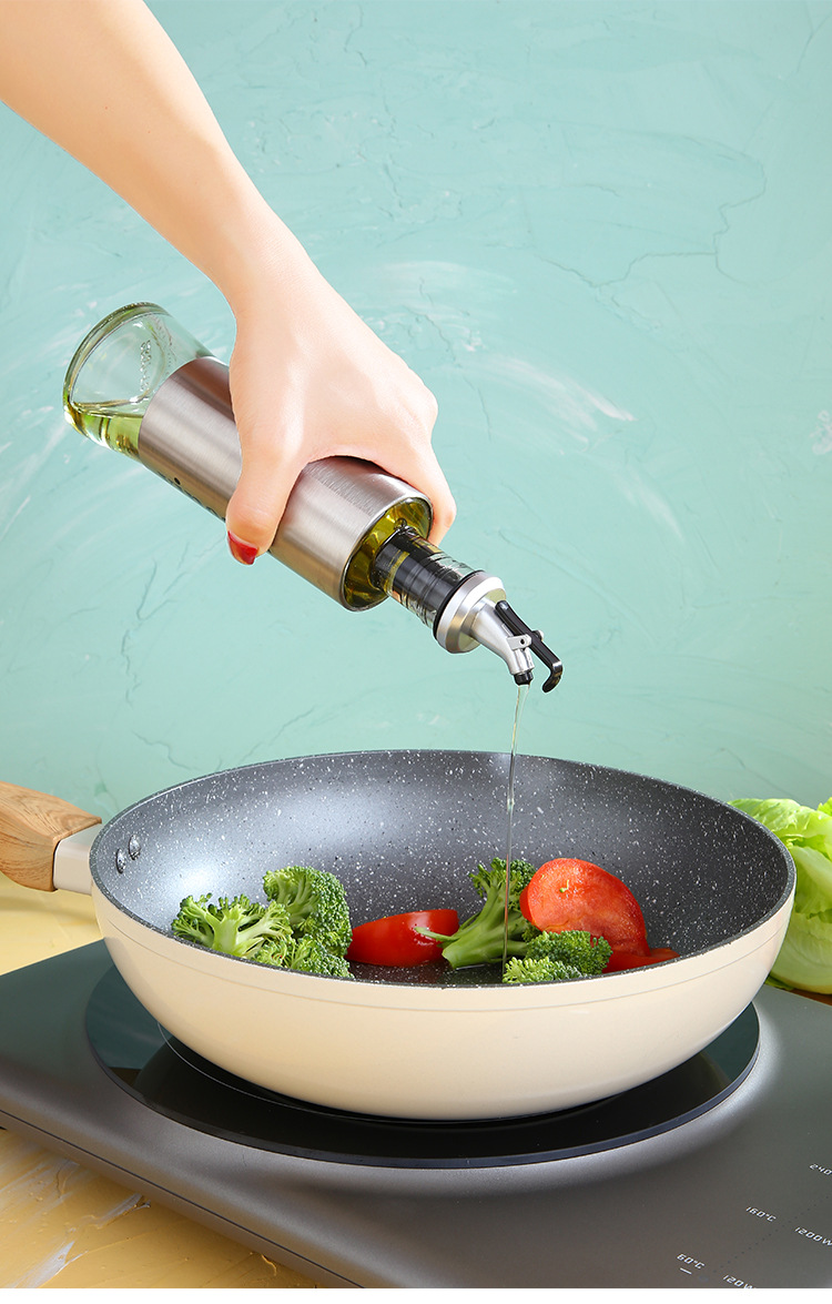 Stainless Steel Press Type Glass Oil Bottle Soy Sauce Bottle Oil Pot Leak-Proof 300ml Kitchen Glass Seasoning Bottle