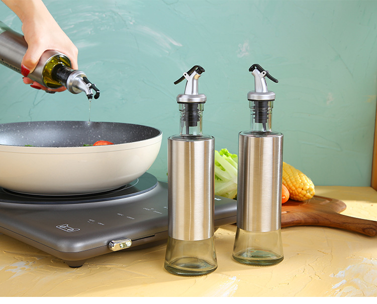 Stainless Steel Press Type Glass Oil Bottle Soy Sauce Bottle Oil Pot Leak-Proof 300ml Kitchen Glass Seasoning Bottle