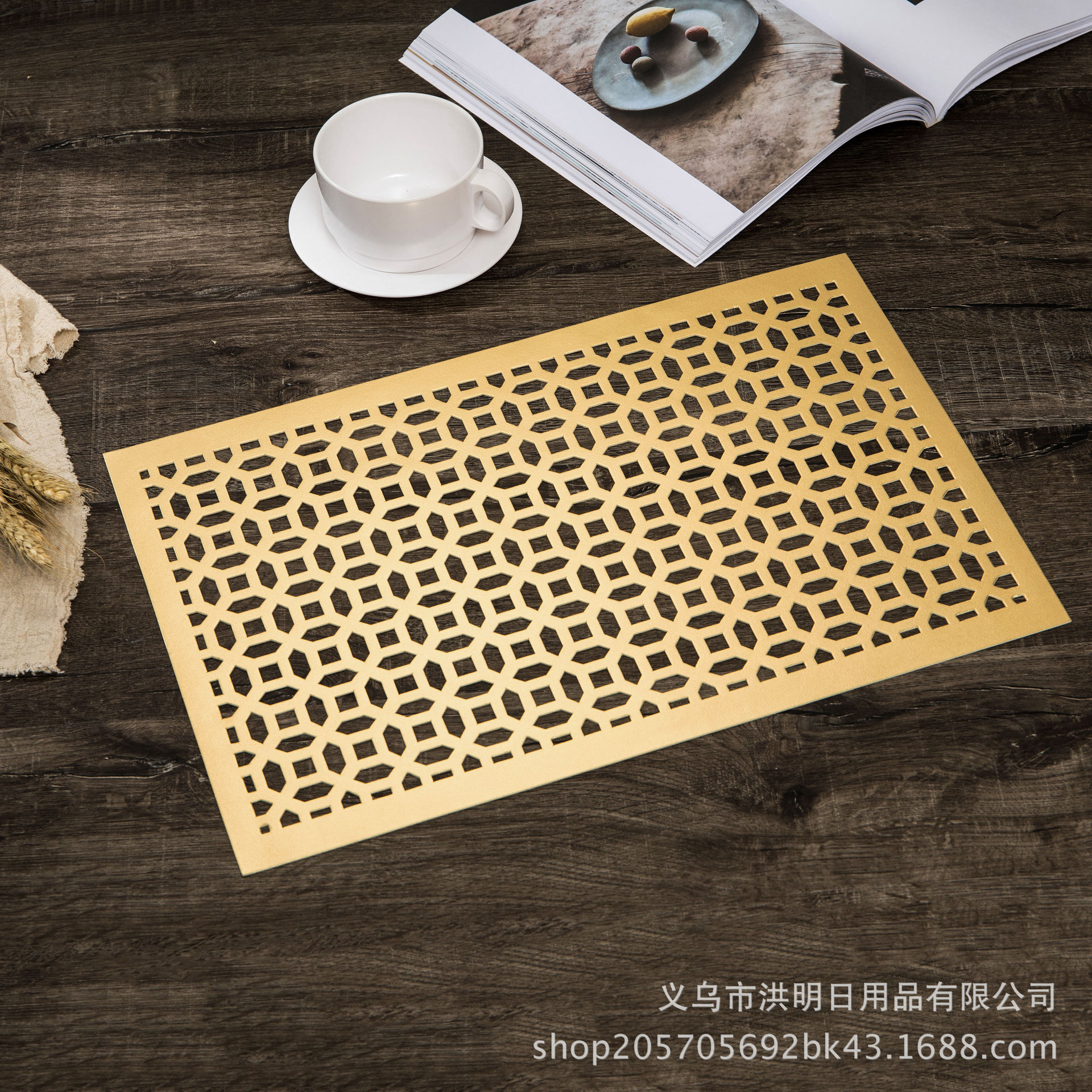 Simple Bronzing PVC Thermal Shielded Table Mat Placemat Golden Hollow Decorative Pad Coffee Table Tray Bowl Coaster Cup Coaster Western-Style Placemat