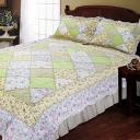Plaid cotton bedding set of three
