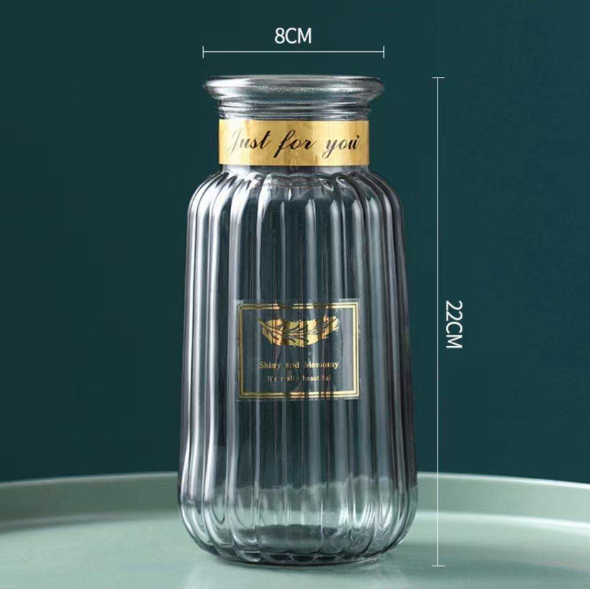 Glass flower arrangement bottle Glass flower arrangement bottle