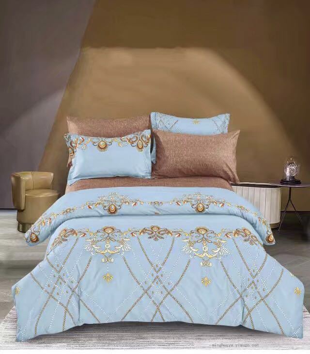 European Fashion New Four-Piece Bedding Set