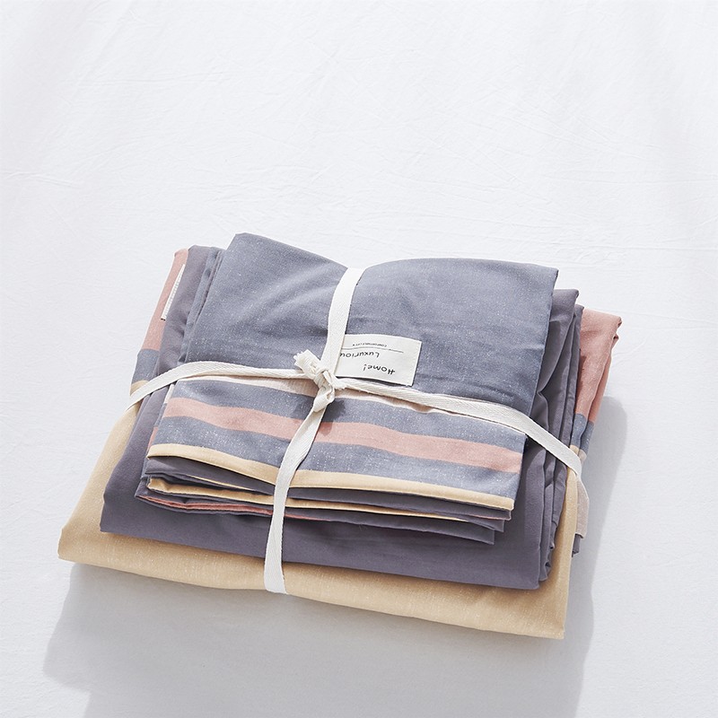 Nordic Four-Piece Bedding Set Simple Plaid Quilt Cover Bed Sheet and Pillowcase Washed Cotton