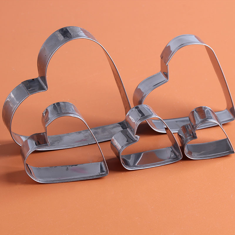 Stainless steel cookies baking mold 5 tools set heart shape sugar cake mold manufacturers direct marketing