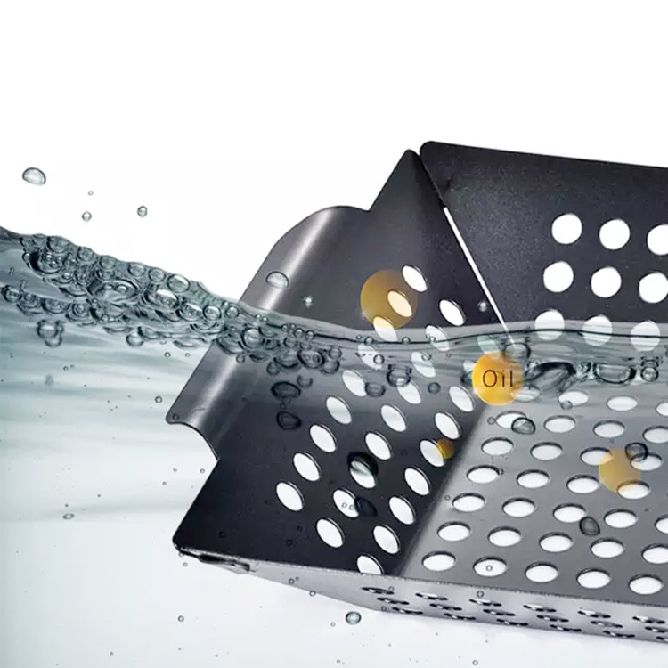 Stainless Steel Square Grilled Basket Porous Barbecue Plate Grill Baskets Barbecue Colander BBQ Outdoor Grill Stainless Steel Square Grilled Basket Porous Barbecue Plate Grill Baskets Barbecue Colander BBQ Outdoor Grill