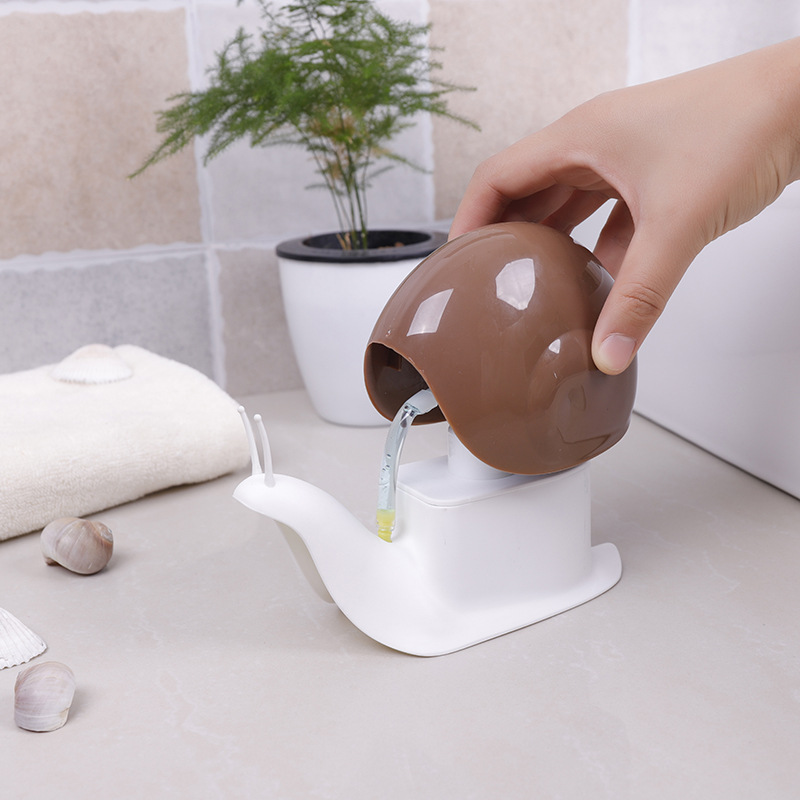 Creative snail hand sanitizer press - type lotion shower gel bottle with slug detergent bottle