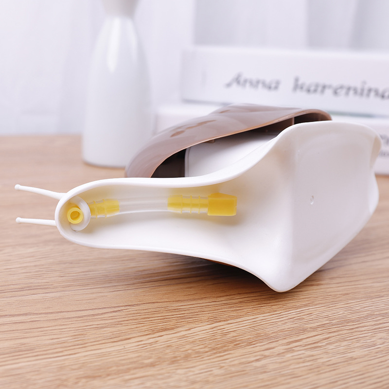 Creative snail hand sanitizer press - type lotion shower gel bottle with slug detergent bottle