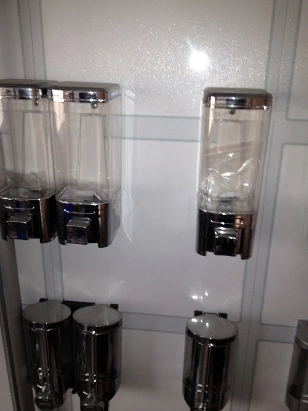 Manual Double-Headed Shower Gel Bottle Box Soap Dispenser Hand-Washing Device Manual Double-Headed Shower Gel Bottle Box Soap Dispenser Hand-Washing Device
