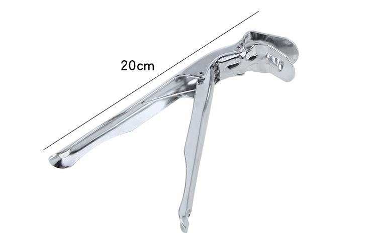 Iron Plating AntiScalding Clip Fantastic Bowl Clamp Chuck Kitchen Tool Creative Gadget Pot DishGrabbing Device Bowl Clip