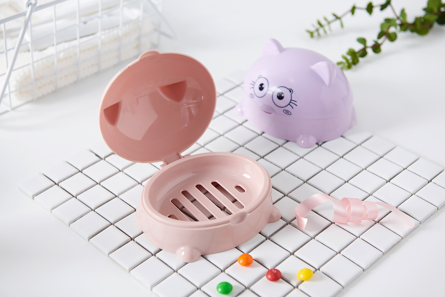 Children's Soap Dish Creative Personality Cute Soap Box Toilet with Lid Drain Storage Box Home Cartoon Soap Holder