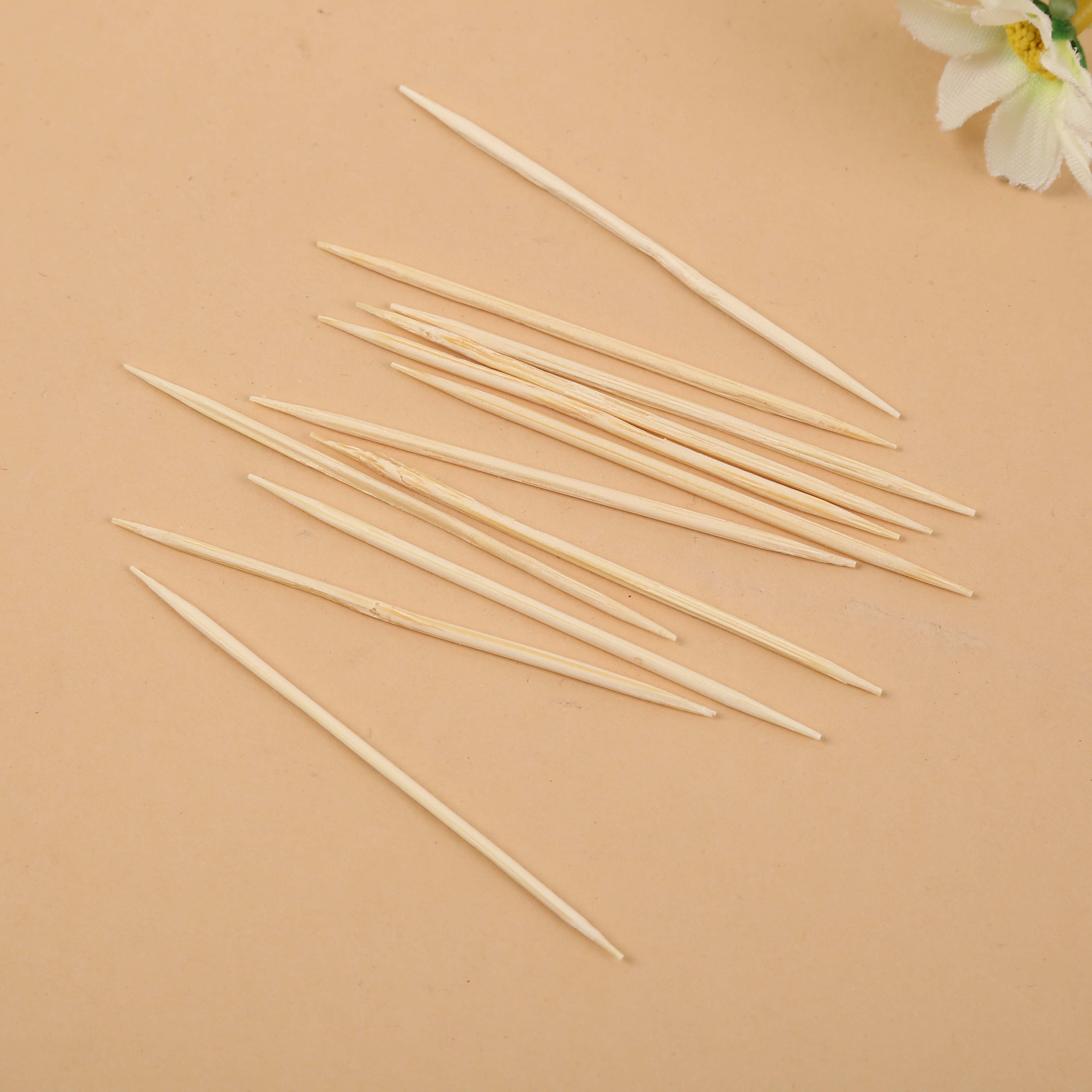 Quality Bamboo Toothpick Disposable Double-Headed Portable Bottled Fine-Tooth Fruit Household Toothpicks Bamboo Toothpick
