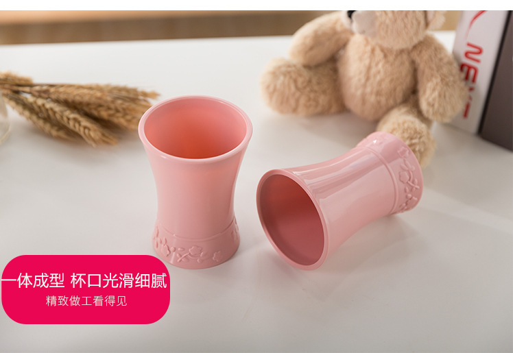The plastic bath gargle set of five pieces European carved bath gargle set wholesale