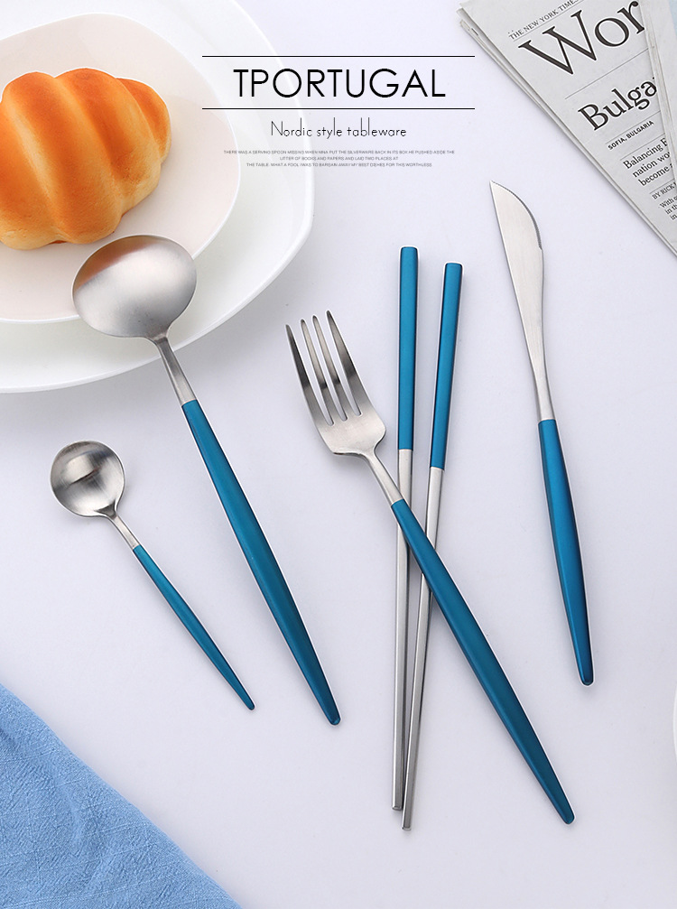 SOURCE Factory Exquisite Matte Brushed Tableware Set Portugal round Handle Tableware Set Pack 304 Stainless Steel Knife, Fork and Spoon