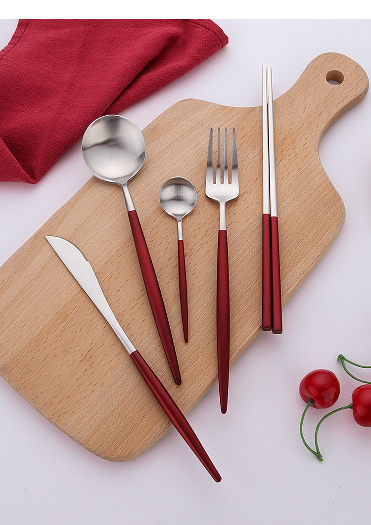SOURCE Factory Exquisite Matte Brushed Tableware Set Portugal round Handle Tableware Set Pack 304 Stainless Steel Knife, Fork and Spoon