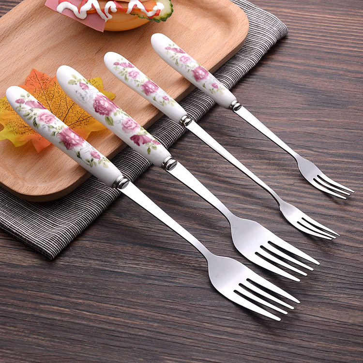 Korean ceramic handle thickened stainless steel rice spoon long handle spoon pointed spoon, soup spoon, household supermarket spoon, tableware