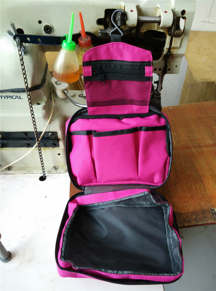 New hotel travel products waterproof hook letter wash gargle bag storage hanging bag portable finishing bag makeup bag