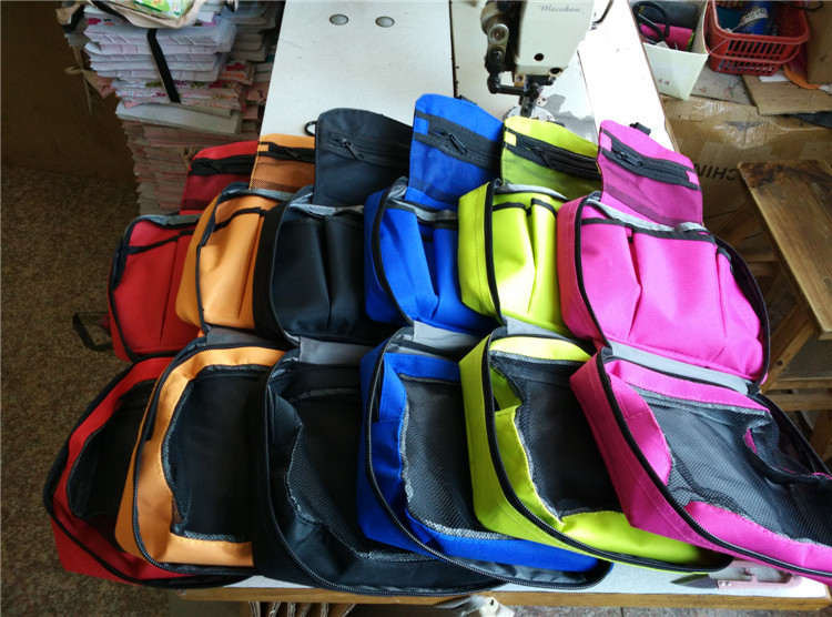 New hotel travel products waterproof hook letter wash gargle bag storage hanging bag portable finishing bag makeup bag New hotel travel products waterproof hook letter wash gargle bag storage hanging bag portable finishing bag makeup bag