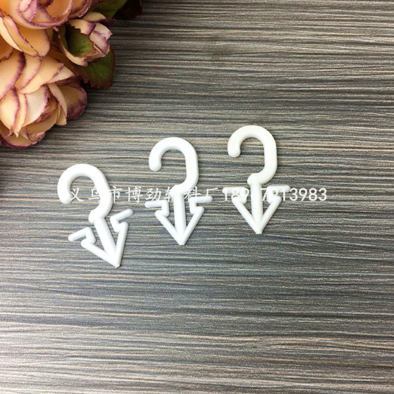 Spot Plastic sock triangle hook, Point hook, Tag hook, Underpants glove package, Paper card hook, sock hook Spot Plastic sock triangle hook, Point hook, Tag hook, Underpants glove package, Paper card hook, sock hook