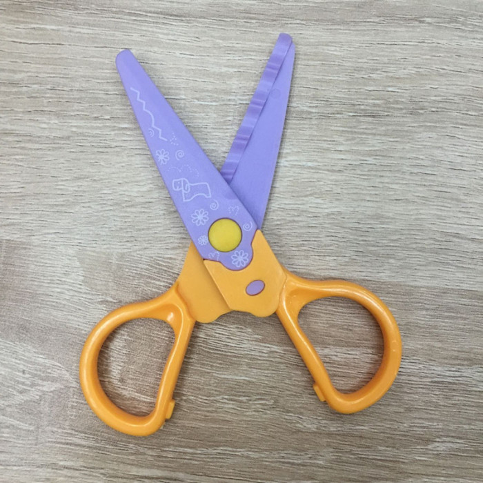 Lace scissors, scissors, scissors, scissors, stationery, scissors, card knife, student scissors, children's scissors